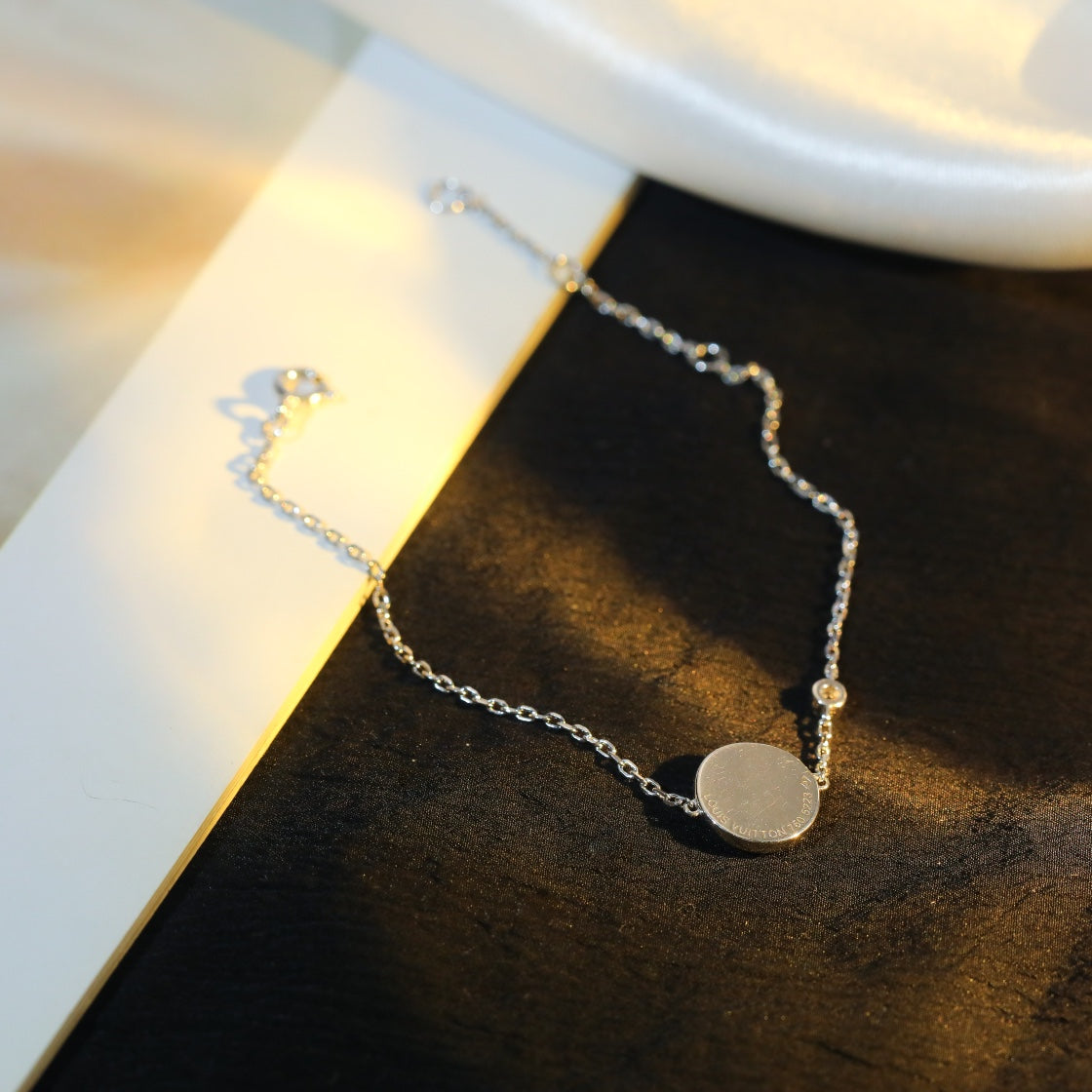 [Shinejoy]SUN MOTIF PINK MOP SILVER BRACELET