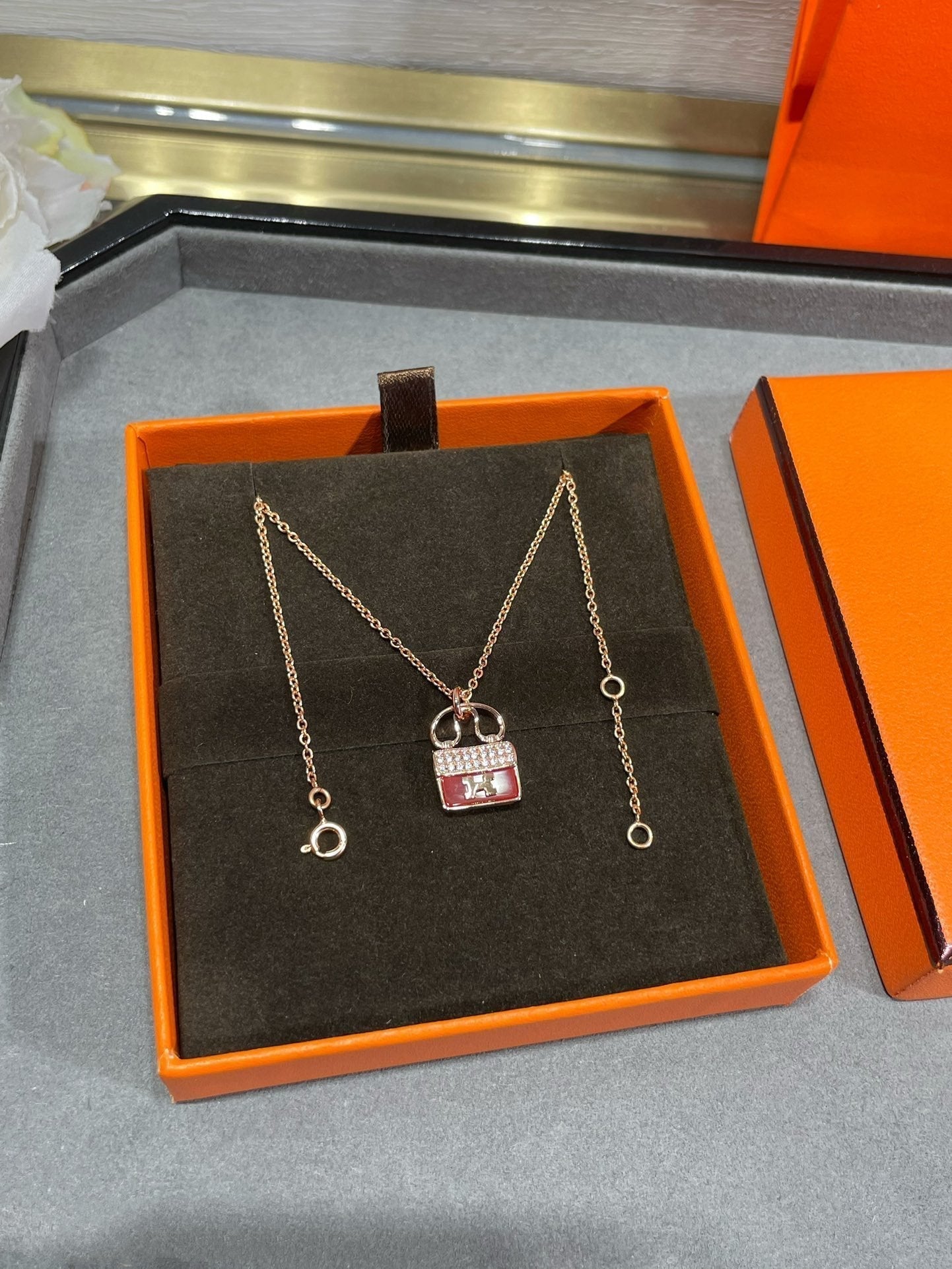 [Shinejoy]H CIRCE MOISSANITE PENDANT NECKLACE GOLD