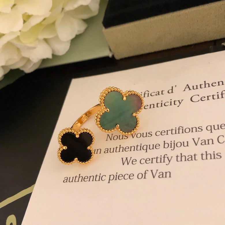 [Shinejoy]CLOVER BETWEEN THE FINGER RING